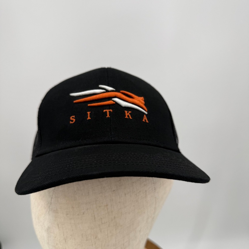 Sitka Gear Snap Back Trucker Hunting Outdoors Mesh Hat Cap Men One Size Adjust
